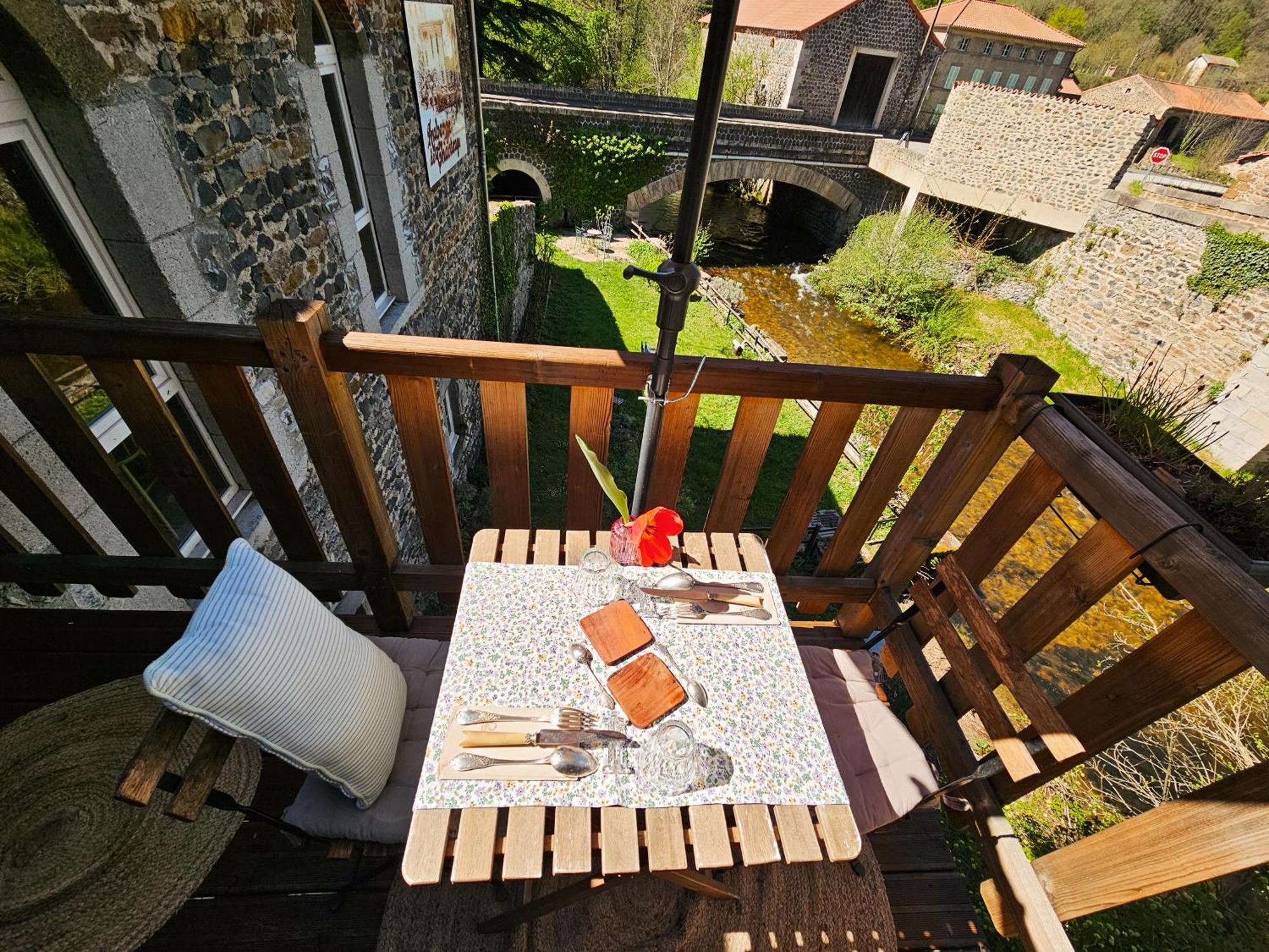 Auberge De Chanteuges Екстер'єр фото